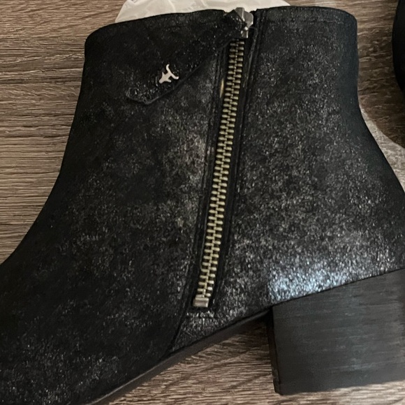 Designer H.S Trask Vivian Black Metallic Suede Ankle Boots - Picture 6 of 16